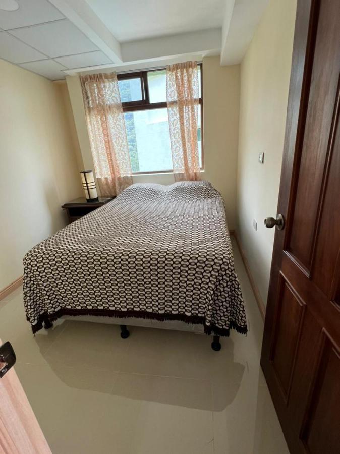 Apartamento Torres De Atitlan Panajachel Exteriör bild