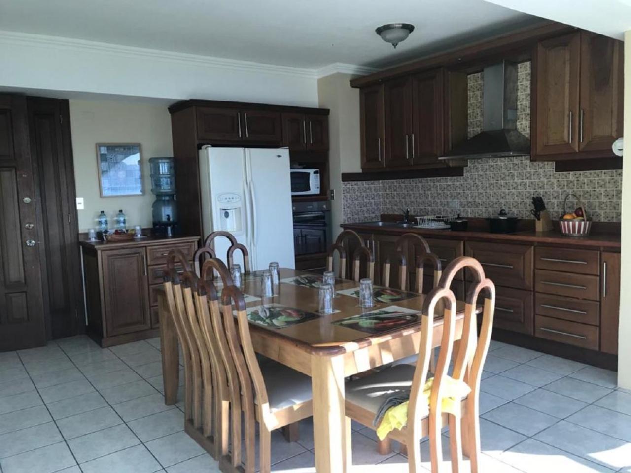 Apartamento Torres De Atitlan Panajachel Exteriör bild
