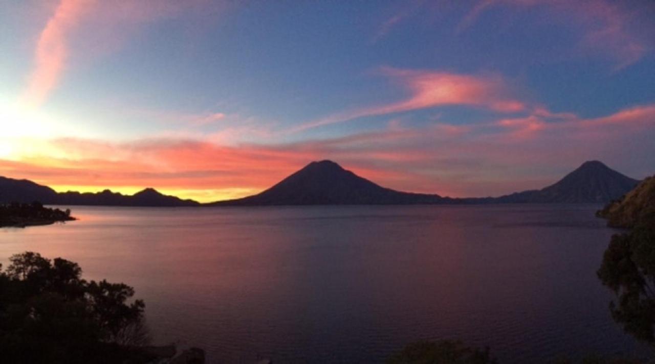 Apartamento Torres De Atitlan Panajachel Exteriör bild